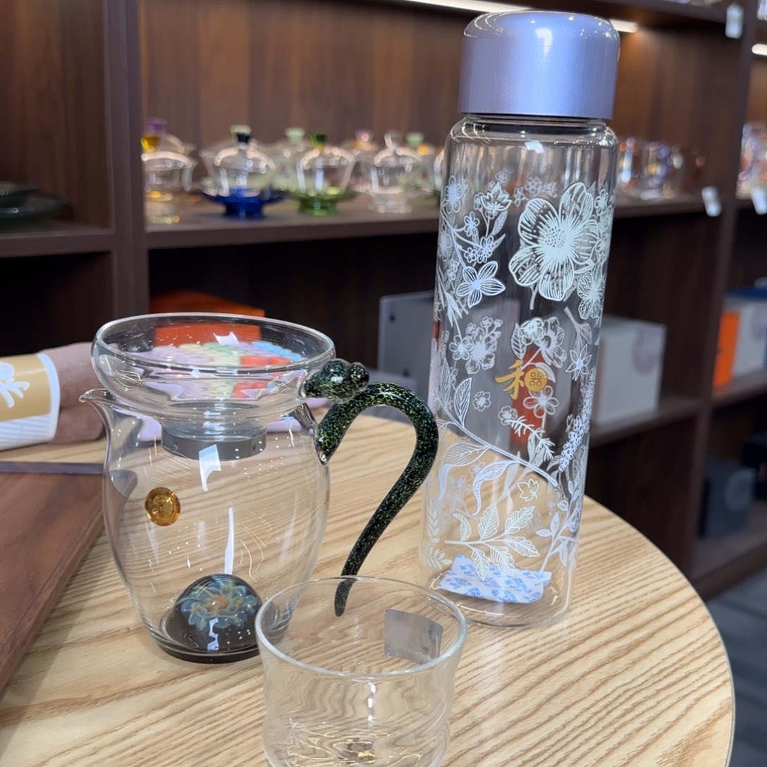 ゞ****゛禾器星悦怡然雅青➕奉珠不锈钢黑金，