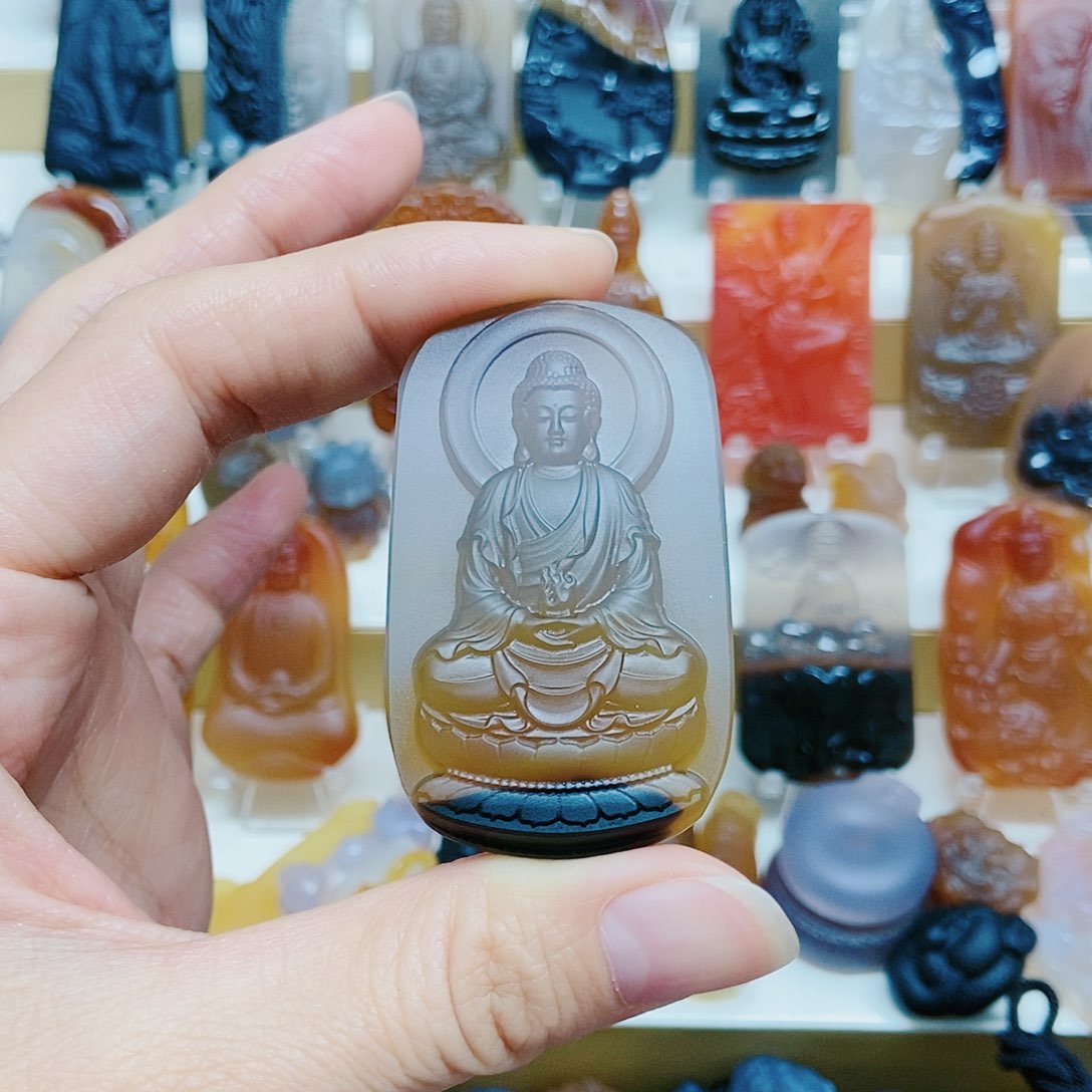 玛瑙/玉髓颈饰未镶嵌藜*