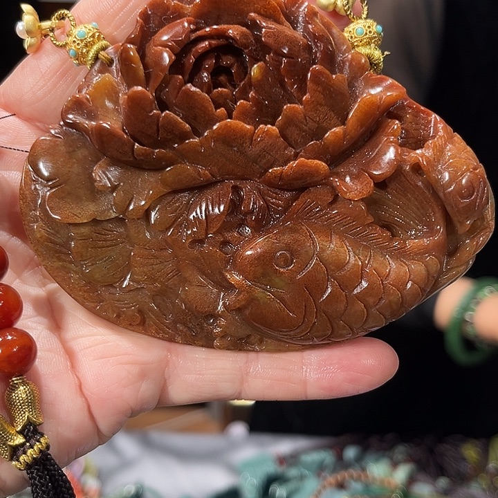 未镶嵌岫玉毛衣链