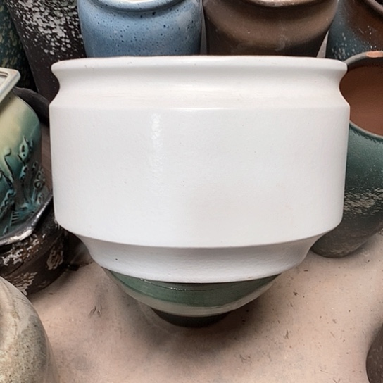 紫砂花盆口31高21白色88