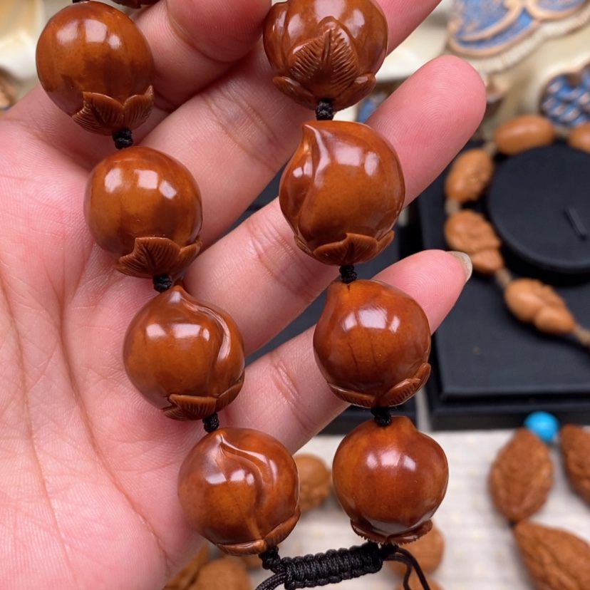 【闪购商品】橄榄核吊坠橄榄手工雕刻工艺