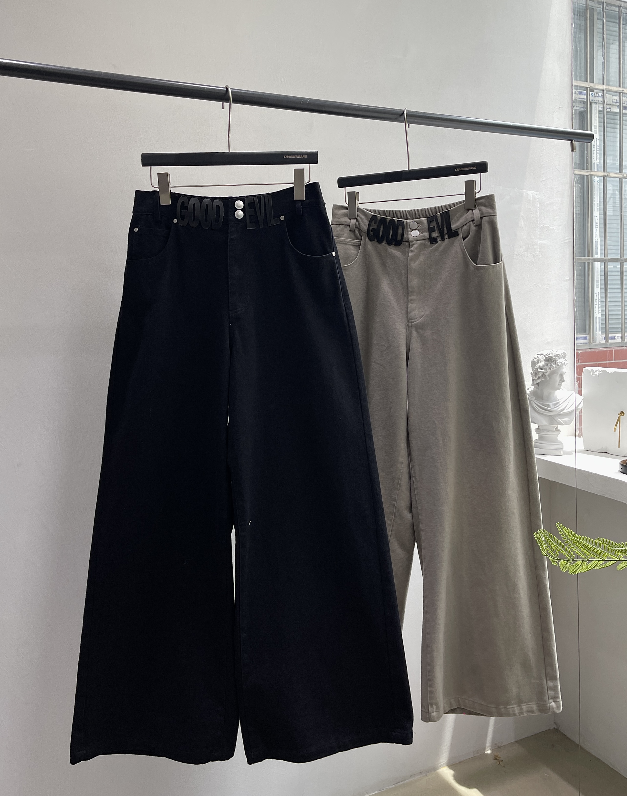 51033K 水洗做旧直筒宽松牛仔裤