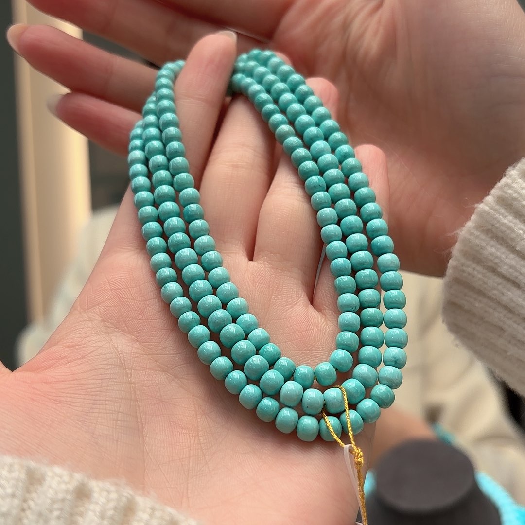 绿松石未镶嵌颈饰