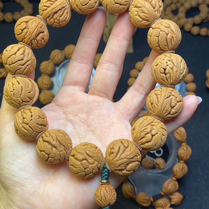 吊坠桃核秦岭龙纹桃核23尺寸