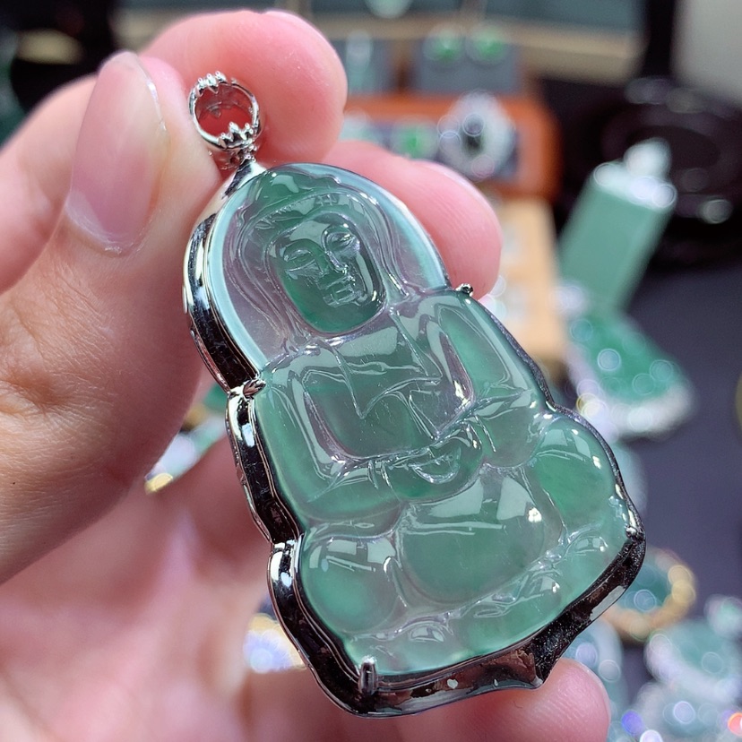 【闪购商品】翡翠颈饰未镶嵌挂件