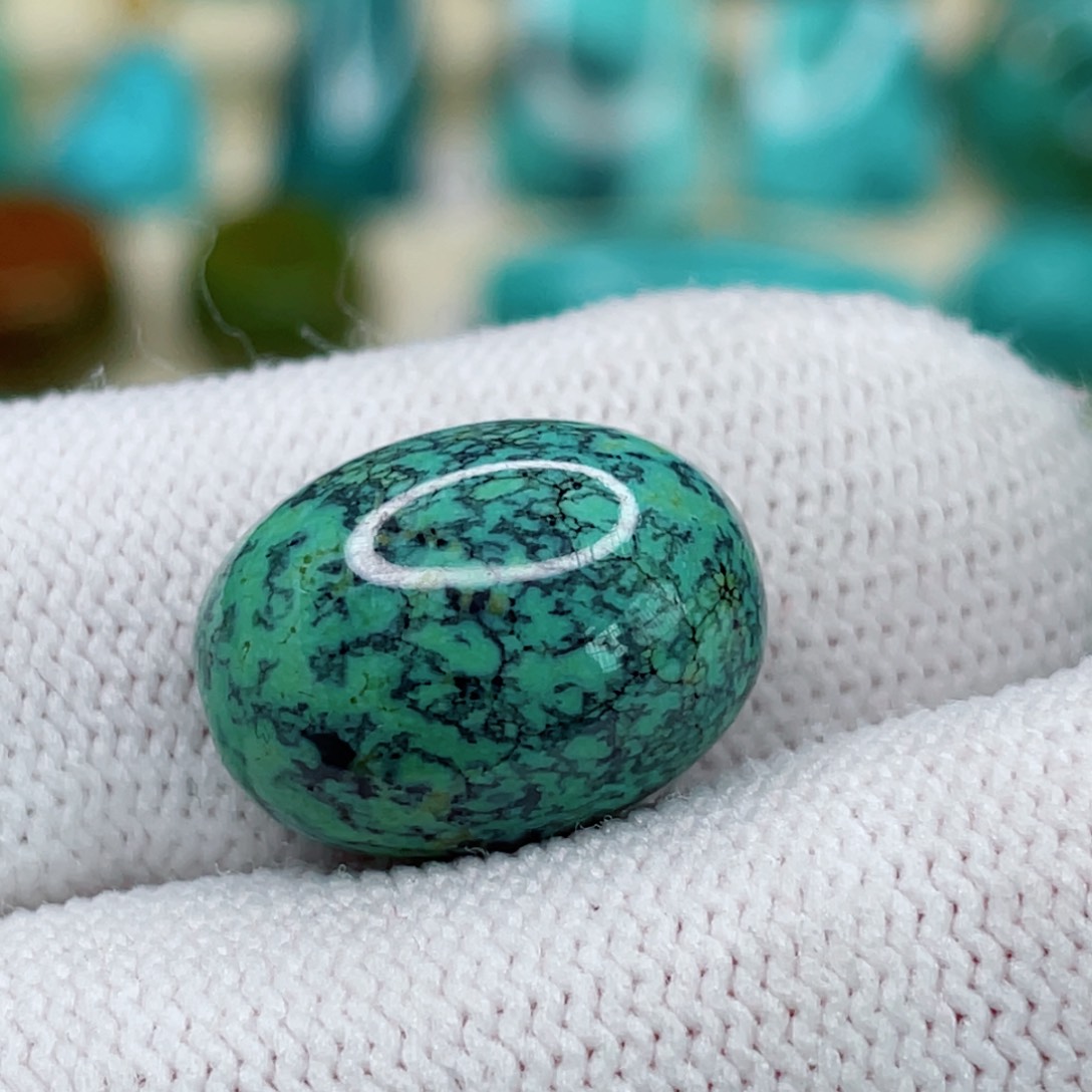 未镶嵌绿松石珠宝奇石