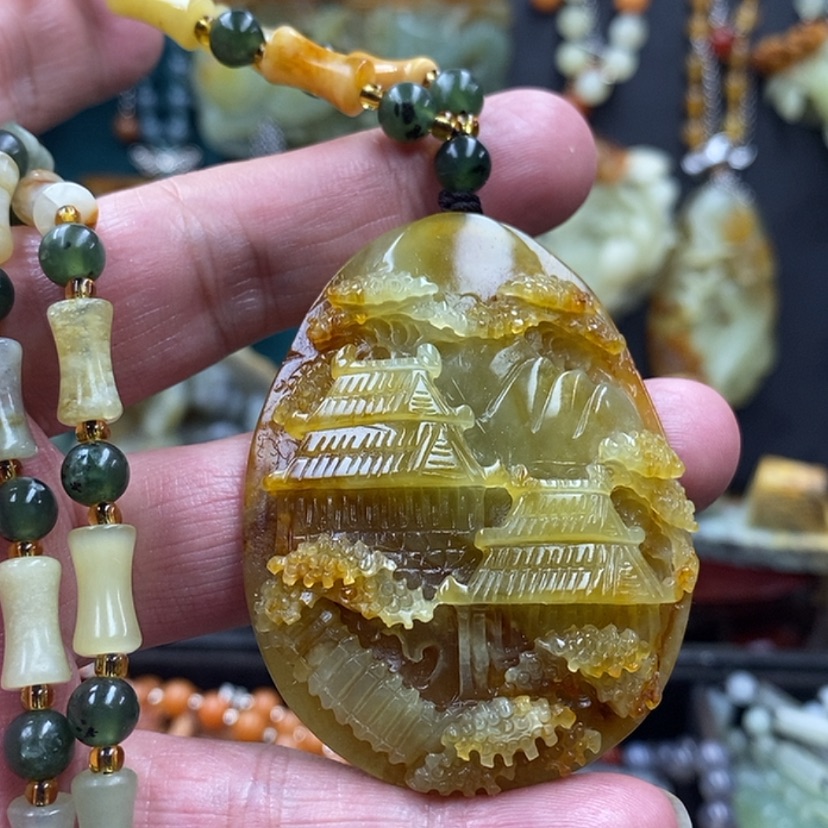 【闪购商品】蛇纹石玉吊坠未镶嵌