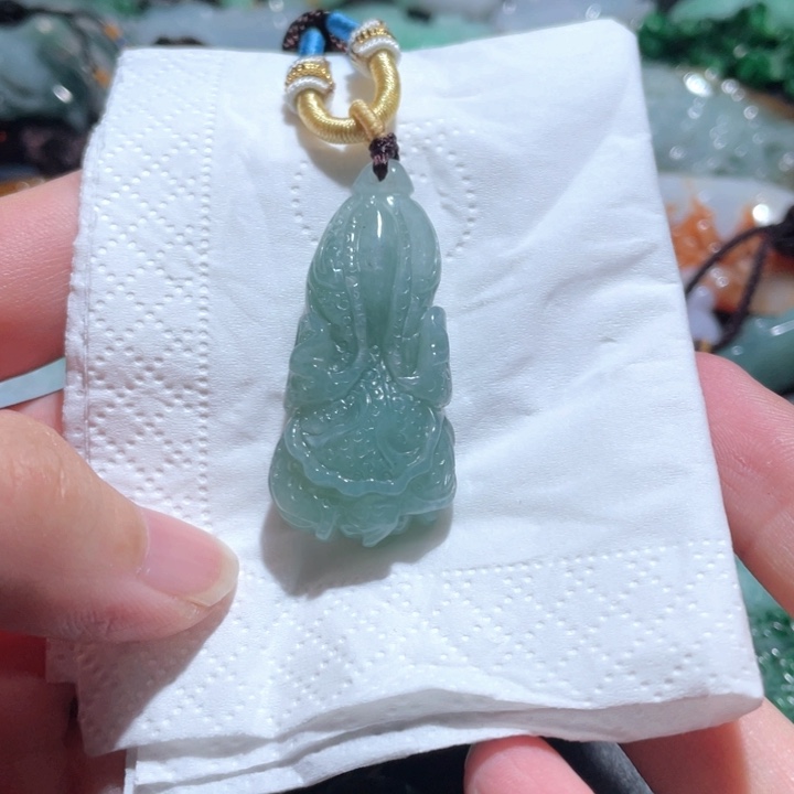 【闪购商品】翡翠颈饰未镶嵌天然翡翠