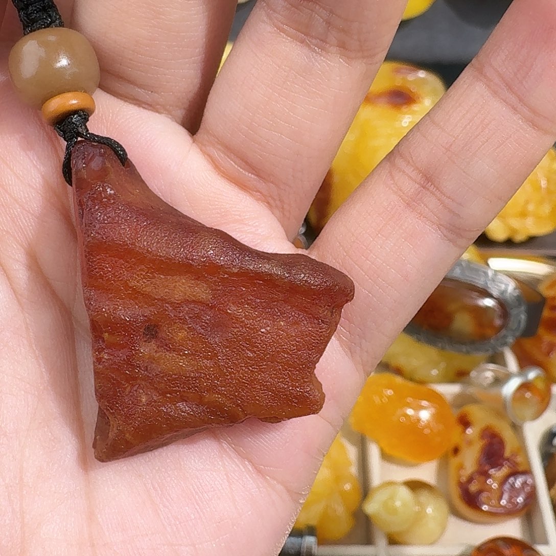 琥珀未镶嵌裸石我