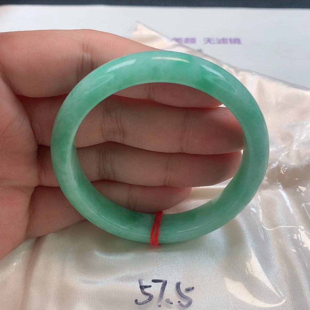 翡翠手镯未镶嵌257号