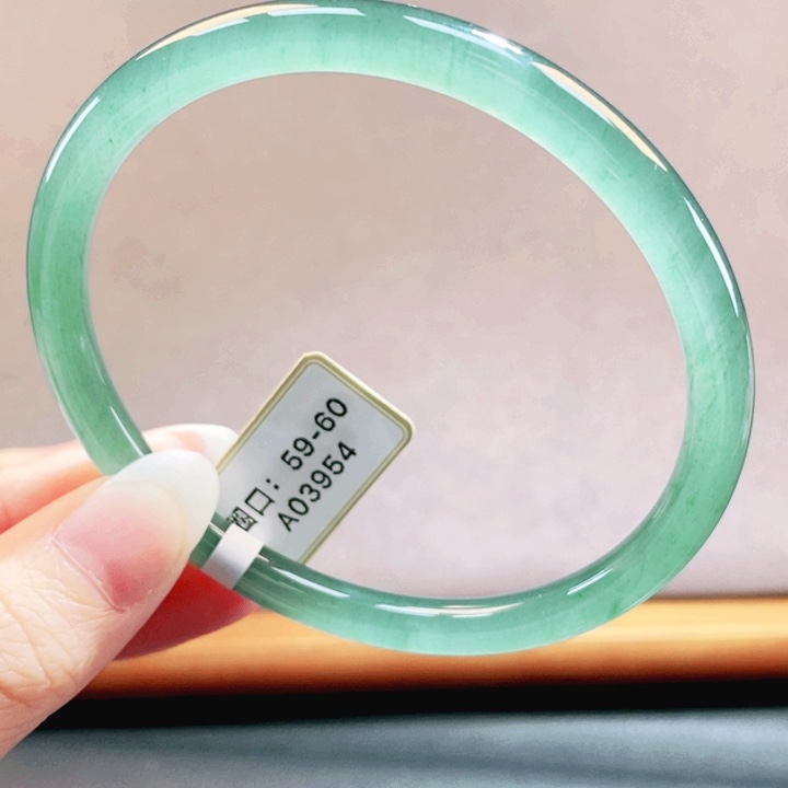 翡翠未镶嵌手镯翡翠手镯52