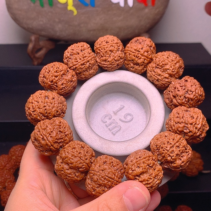 吊坠金刚菩提爆肉梅花