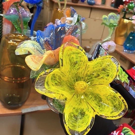 无铅玻璃花瓶高45厘米宽9厘米