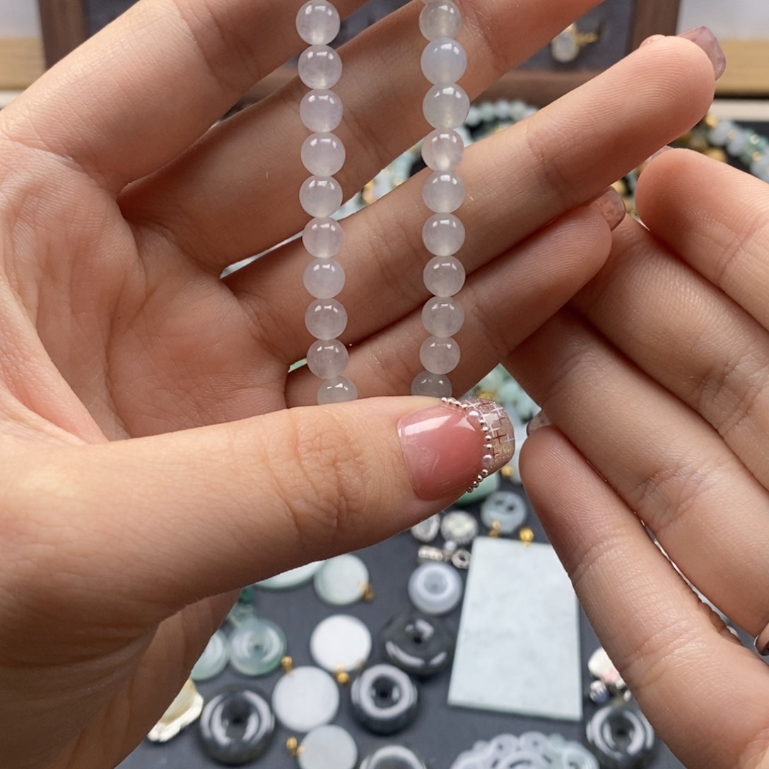 我***儿翡翠未镶嵌颈饰你有