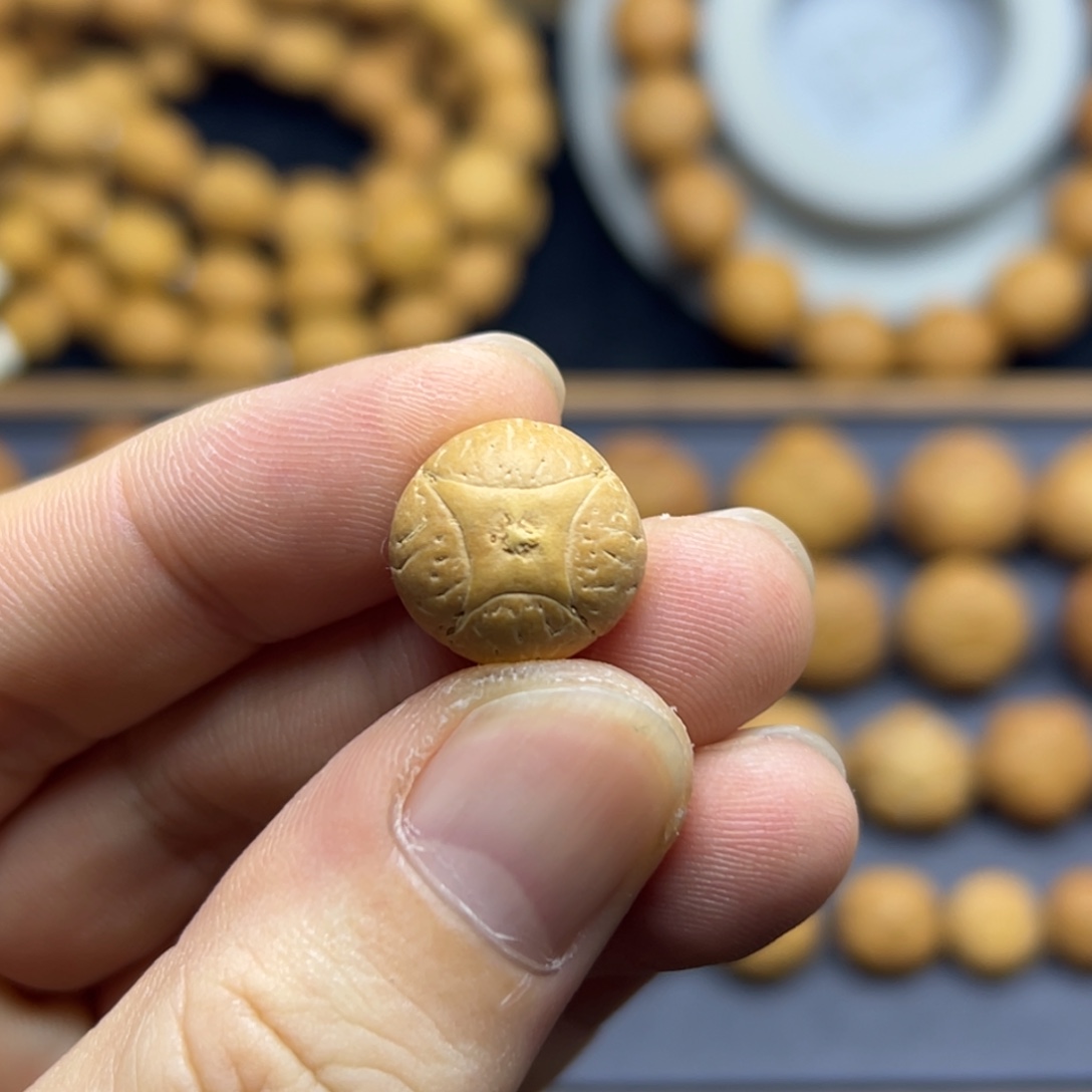 凤眼菩提手串15.3麒麟眼