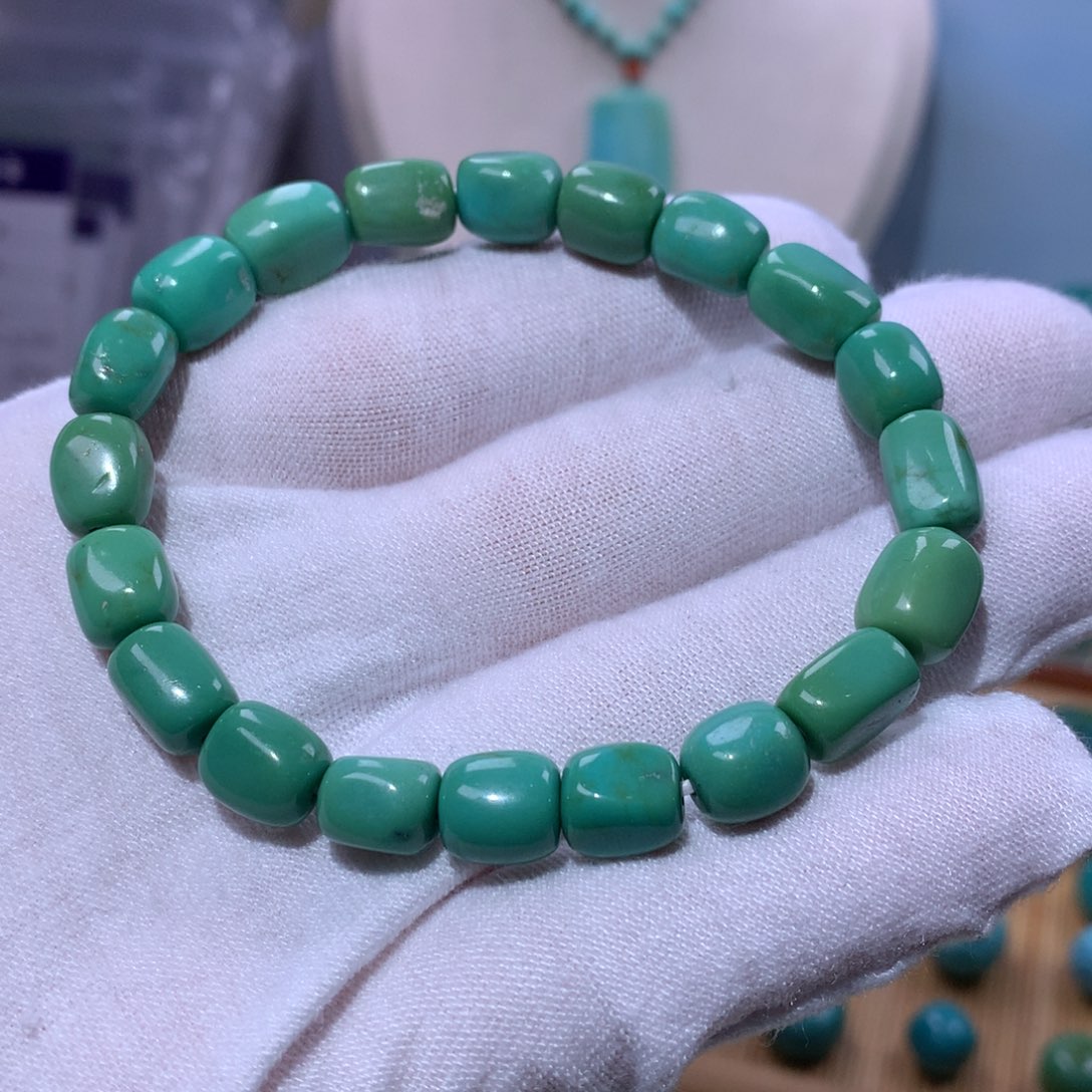 绿松石未镶嵌珠宝奇石56