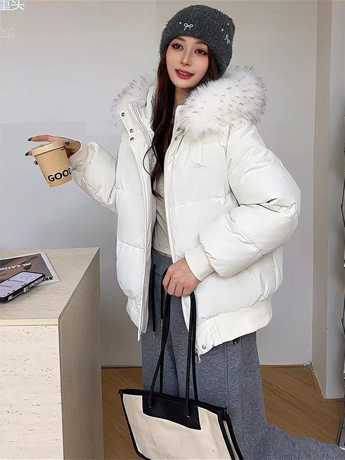 KJ7639新款大毛领连帽加厚保暖百搭面包服棉服