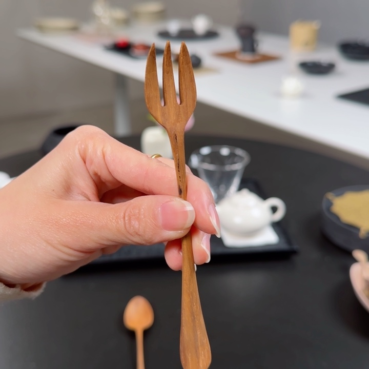 无垠卡斯拉叉子～