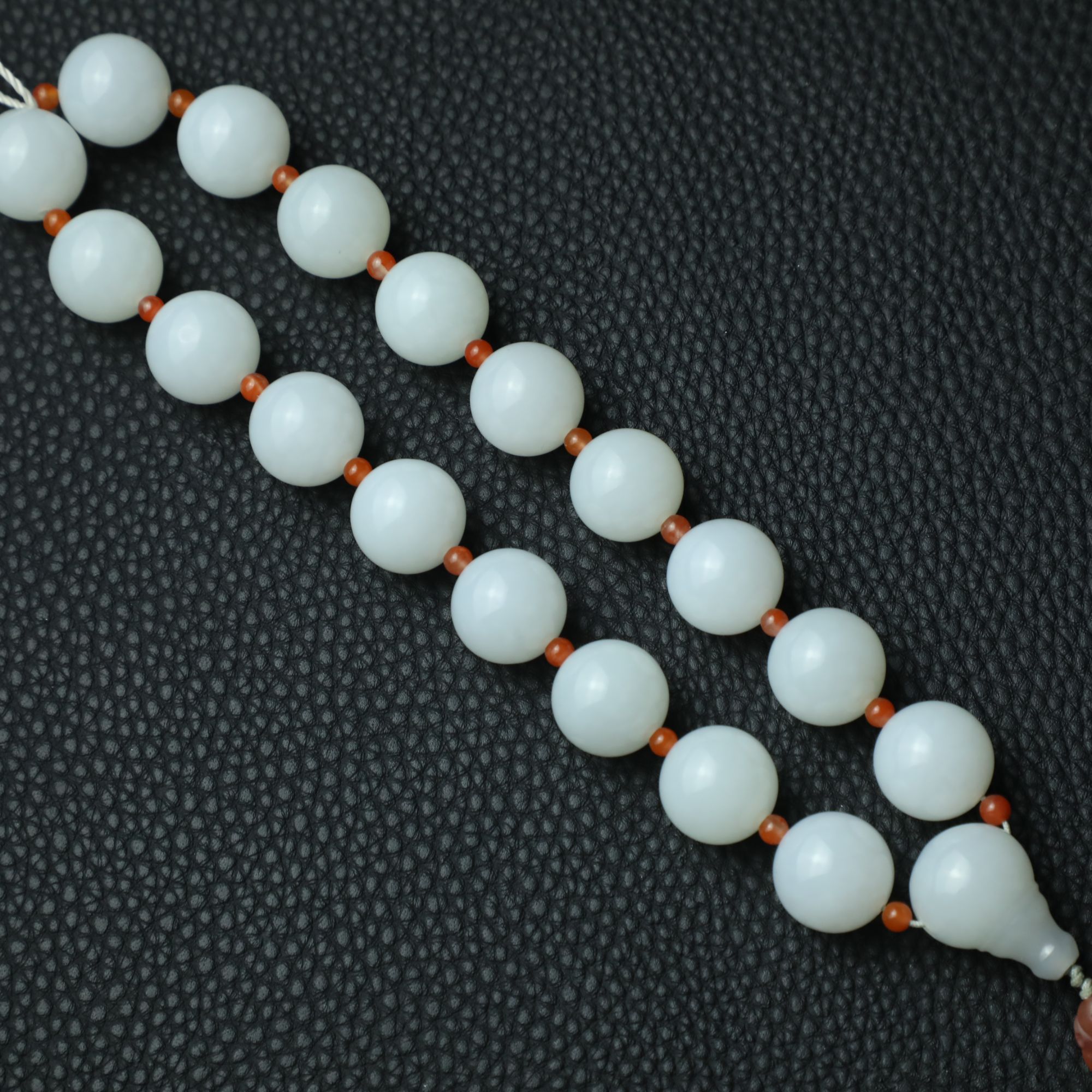 TCWWA05692民国和田白玉18子手持