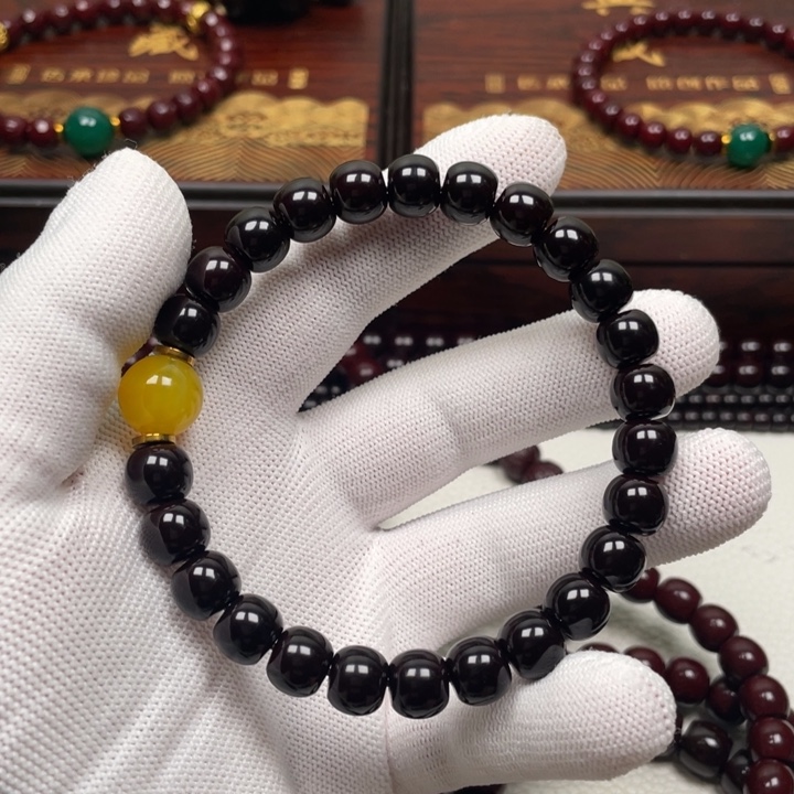 小***亮猴头核桃吊坠猴头手串