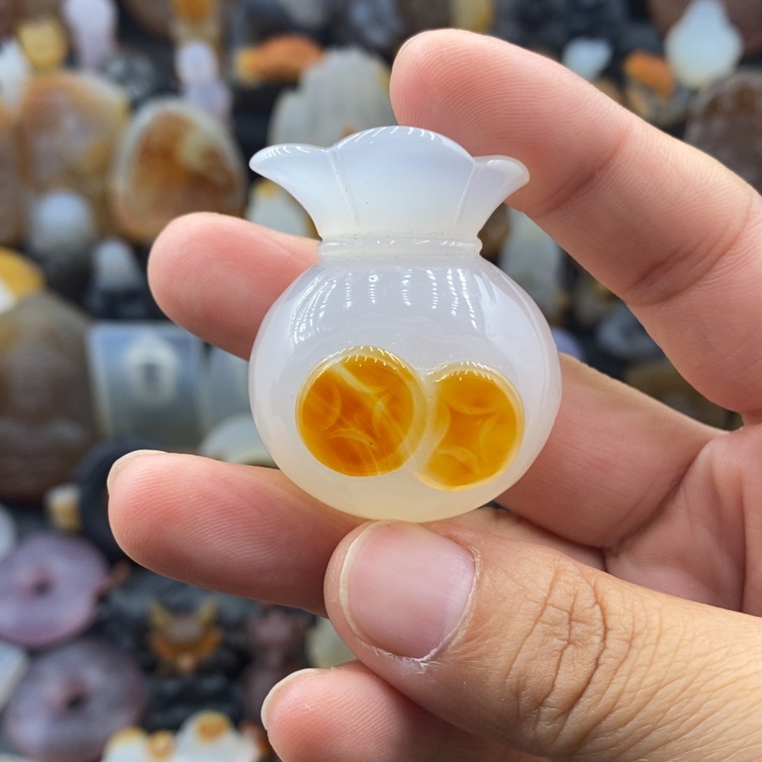 未镶嵌颈饰玛瑙/玉髓