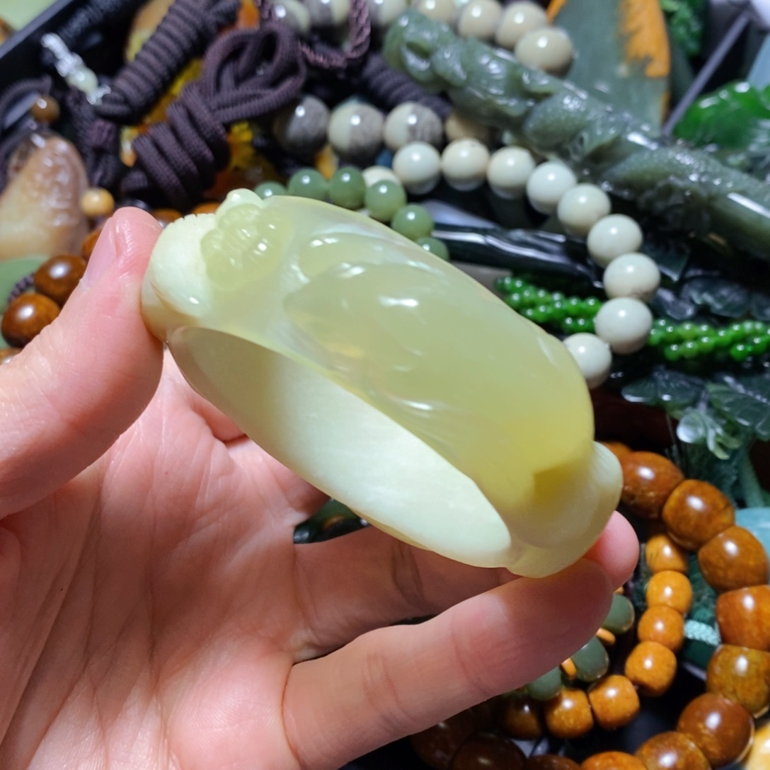 蛇纹石玉合金颈饰52口