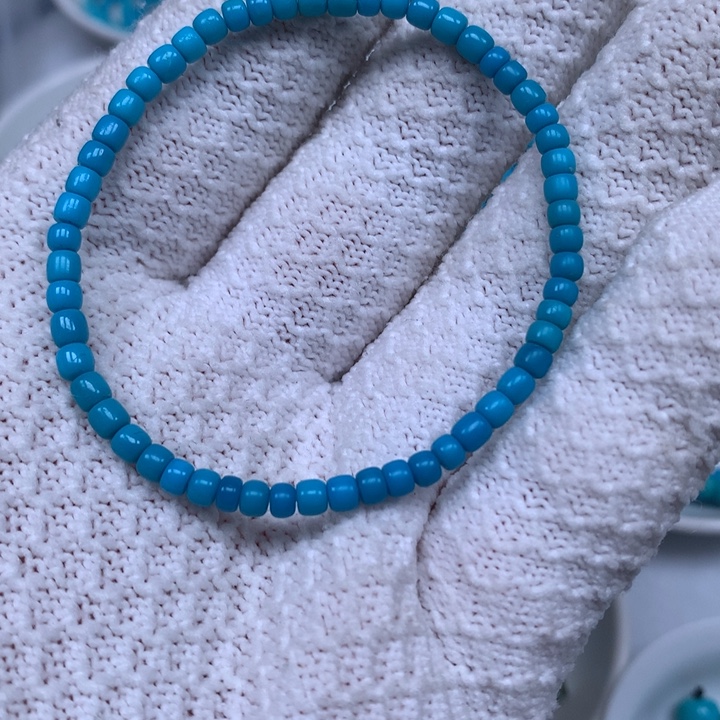 绿松石未镶嵌绿松石雕刻件