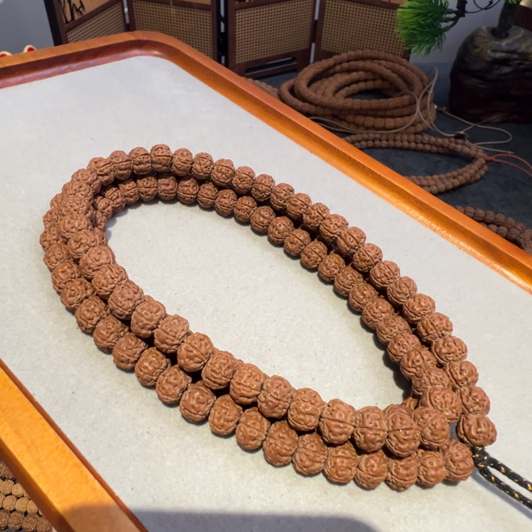 金刚菩提吊坠纯血勿里达老树王108、10+