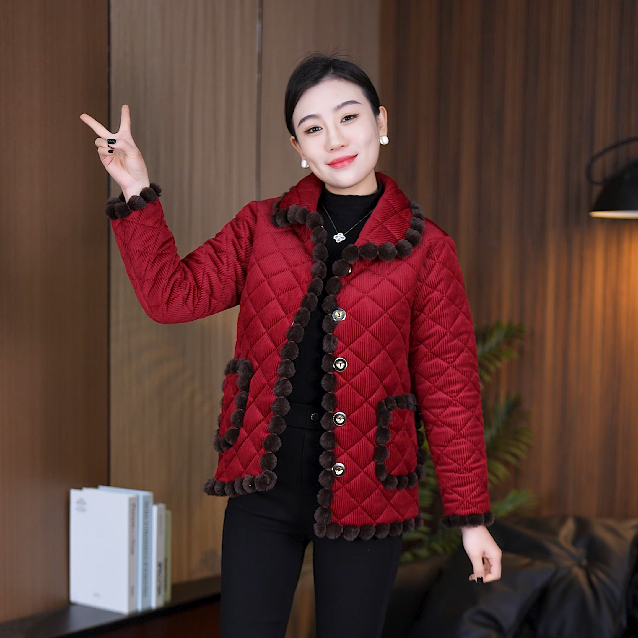 中老年妈妈装冬装加绒加厚棉衣棉服外套保暖中长款中年洋气时尚