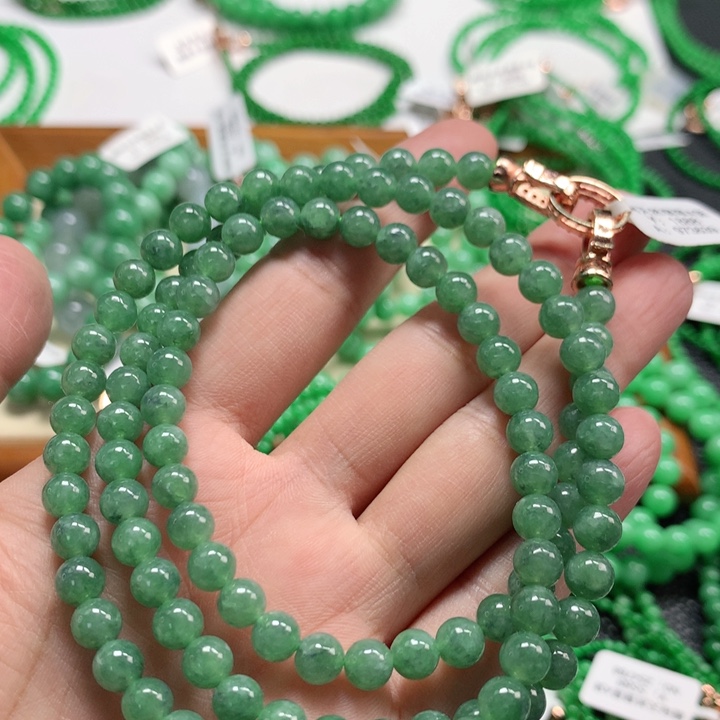 翡翠未镶嵌手链翡翠