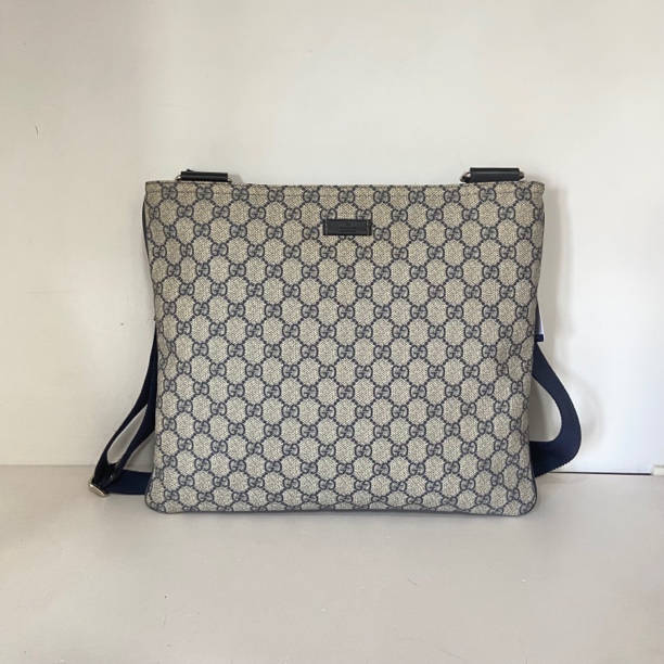 95新 GUCCI/古驰 蓝老花斜挎邮差包男包001