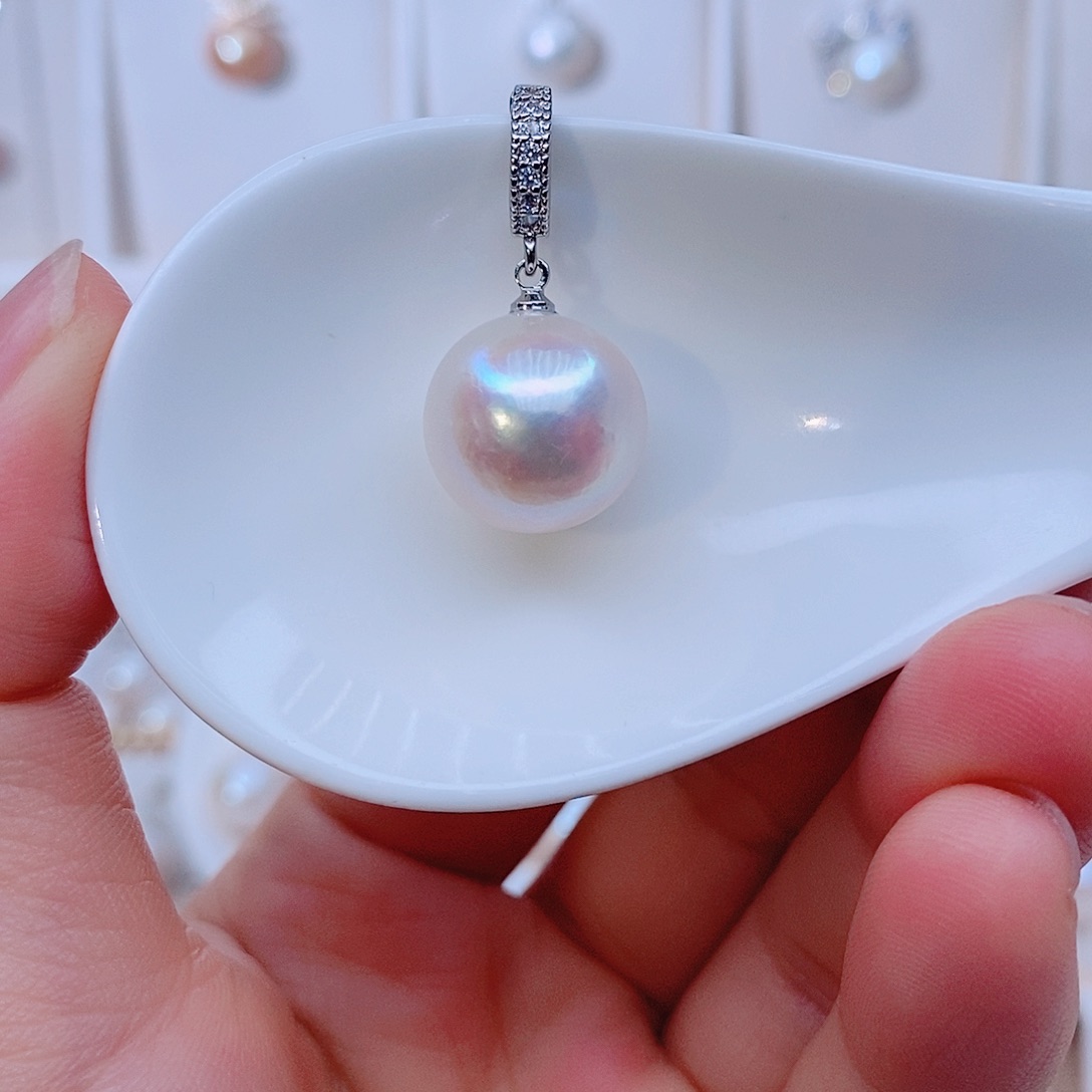 未镶嵌颈饰淡水珍珠