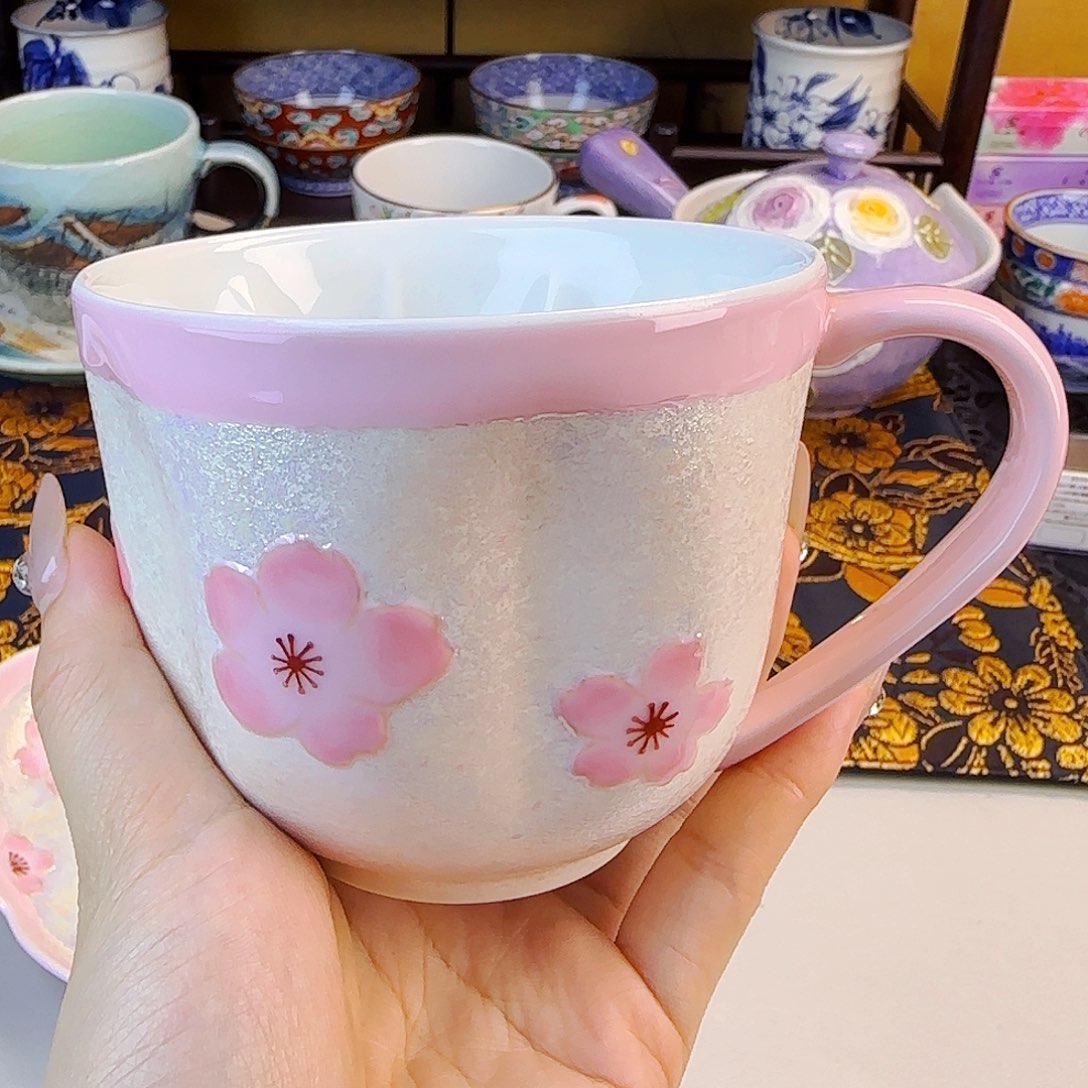 他家茶具瓷器真美！6