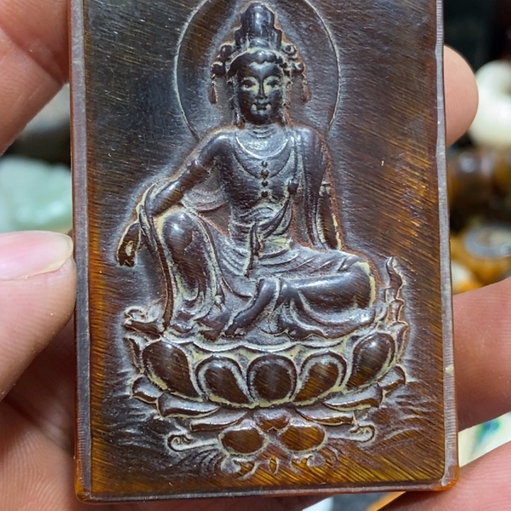 滴血莲花菩提吊坠