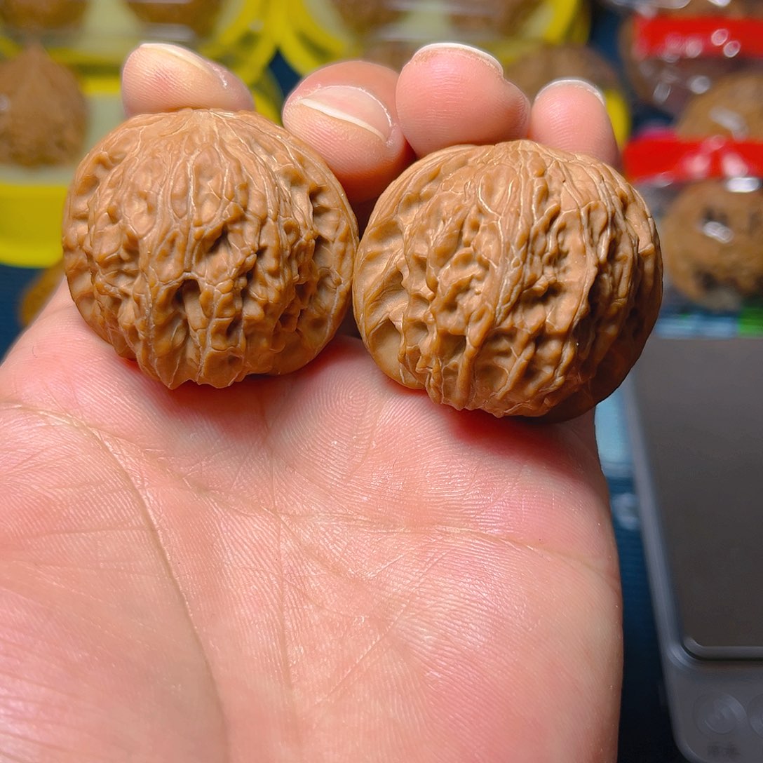 文玩核桃吊坠磨盘