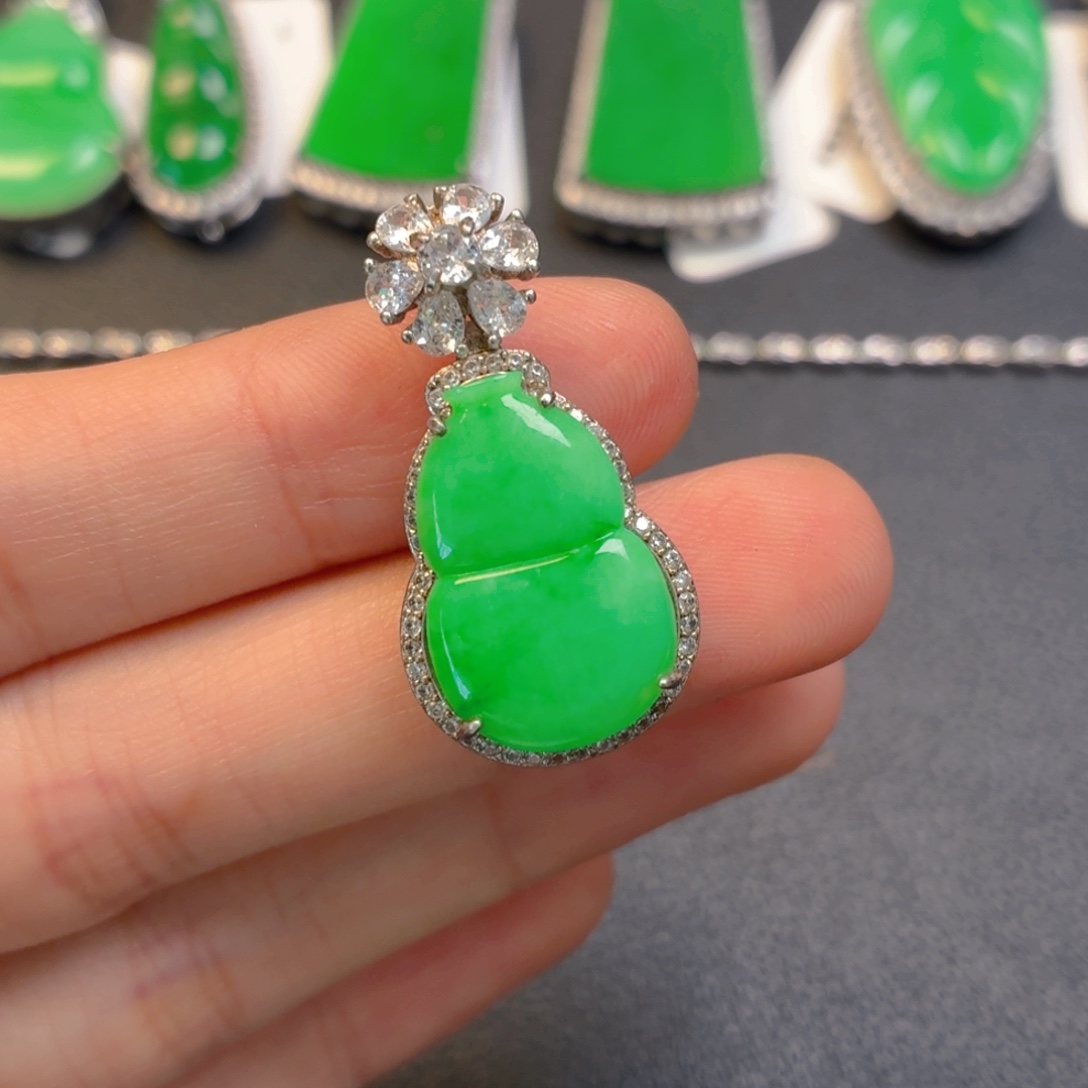 翡翠银S925镶嵌颈饰