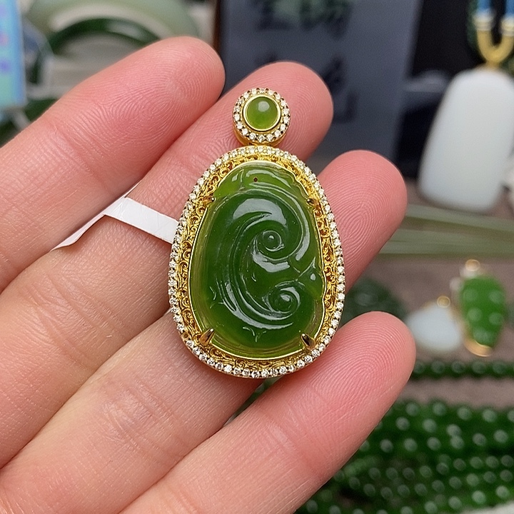 和田玉银S925镶嵌颈饰