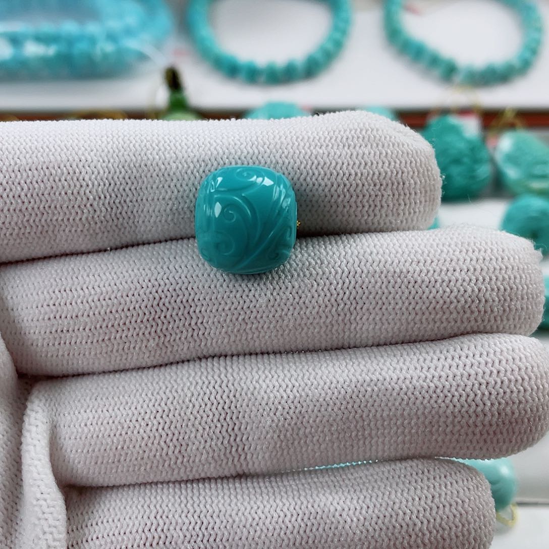 绿松石车挂未镶嵌