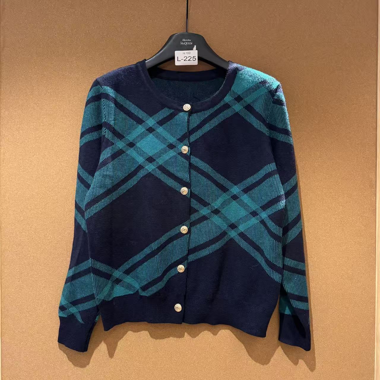 YDD•「L-225」秋冬气质设计感单款女士简约百搭休闲时尚衣服