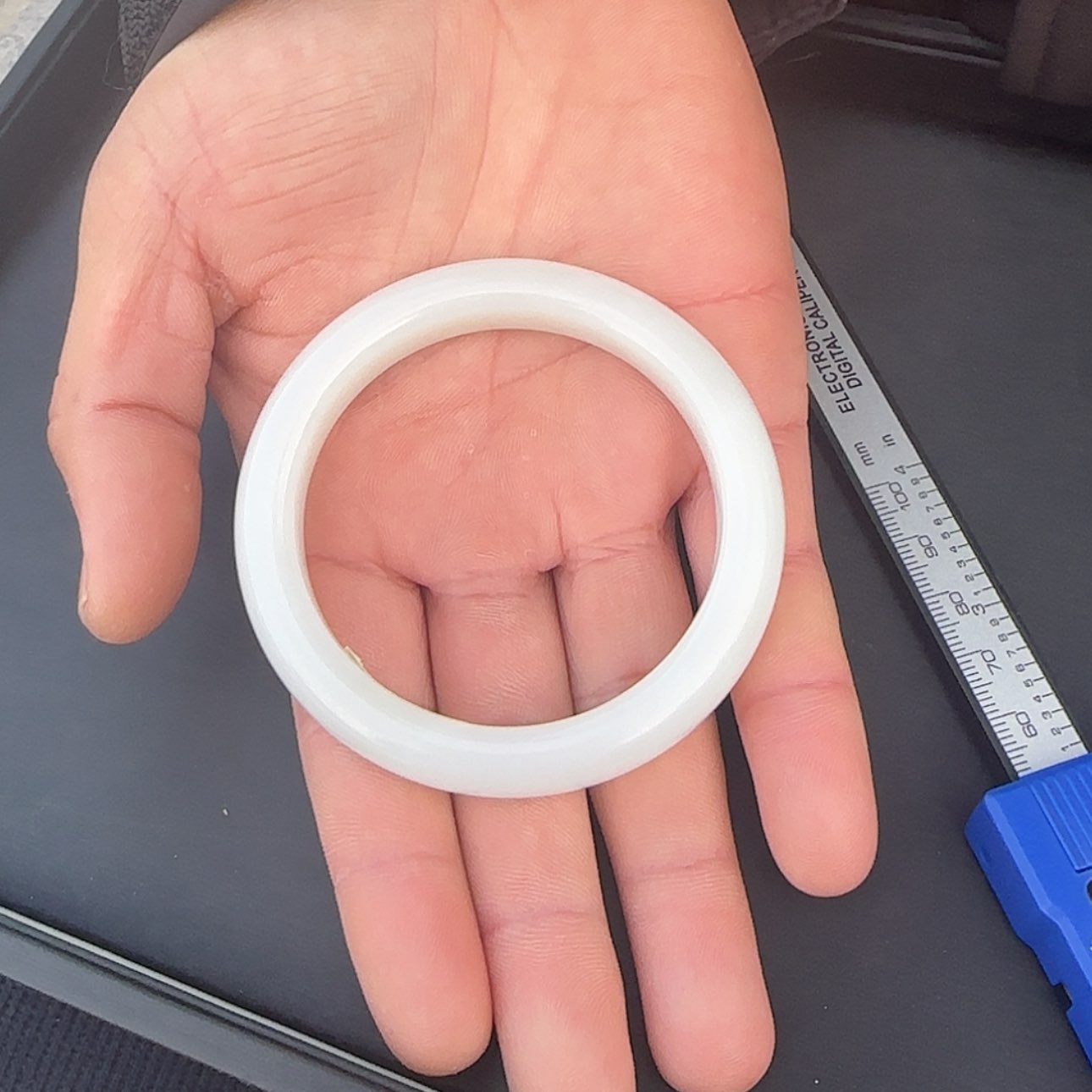 【闪购商品】和田玉手镯未镶嵌白玉手镯