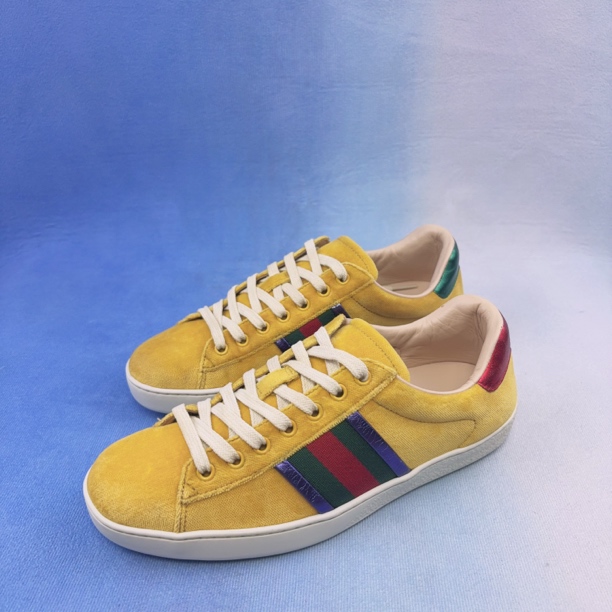 99新 GUCCI/古驰 39.5码/ACE经典红绿条纹 灯芯绒 时尚休闲板鞋