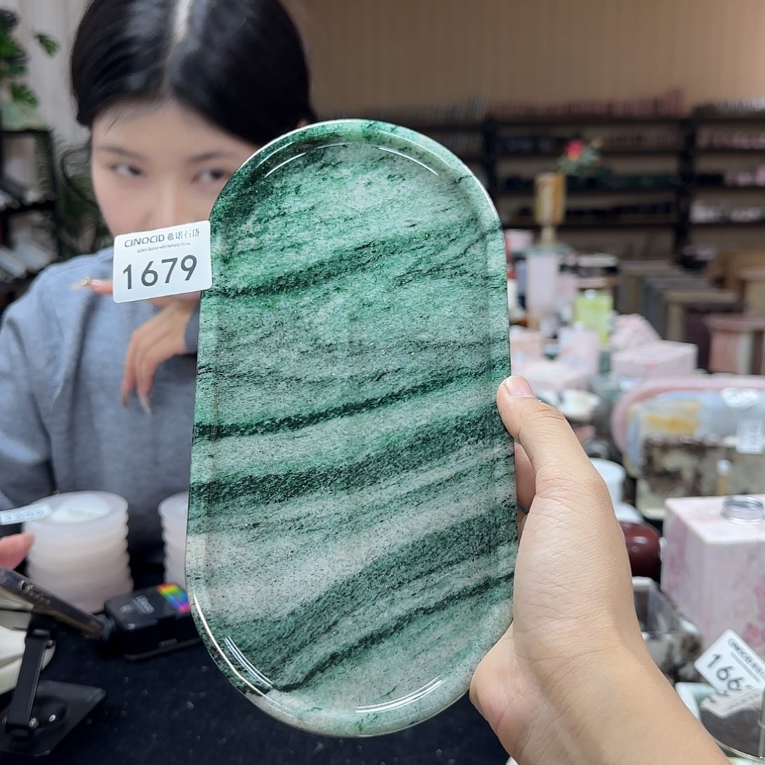 D****i1679挪威绿小赛道福利