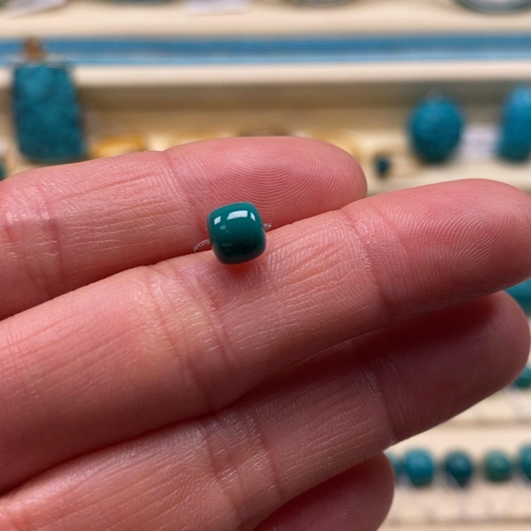 绿松石未镶嵌珠宝奇石直径5.9×5.4老型