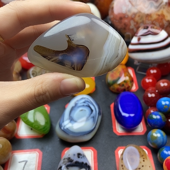 好***五玛瑙/玉髓未镶嵌珠宝奇石