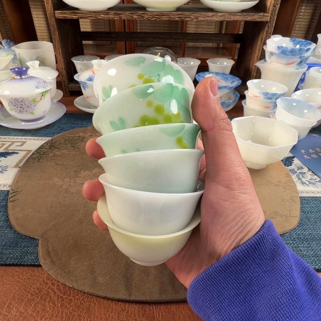 物***由陶摆件璞玉瓷系列产品