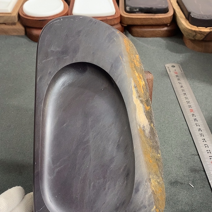 广东肇庆原石端砚