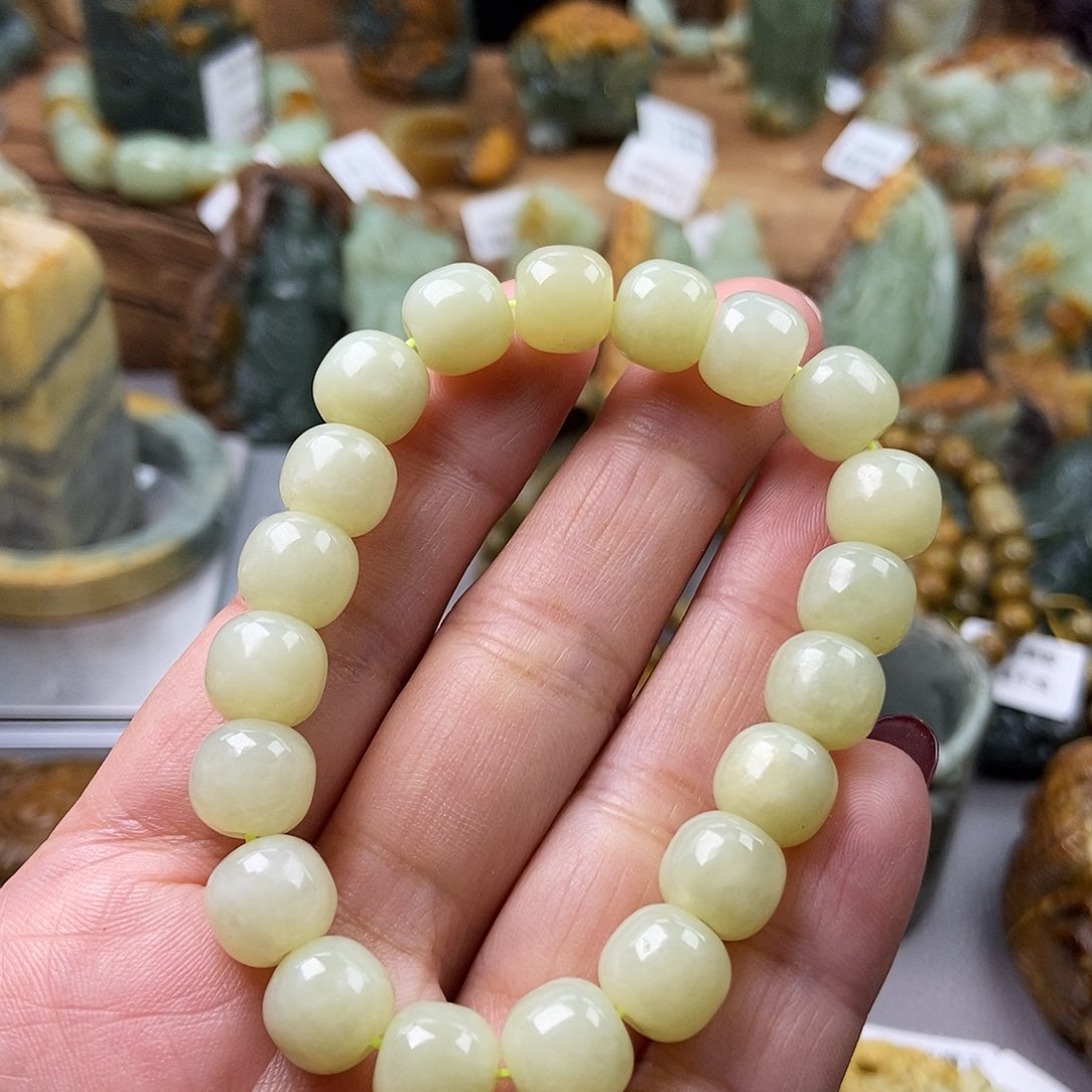 岫岩老玉（透闪石质玉）手串未镶嵌土*