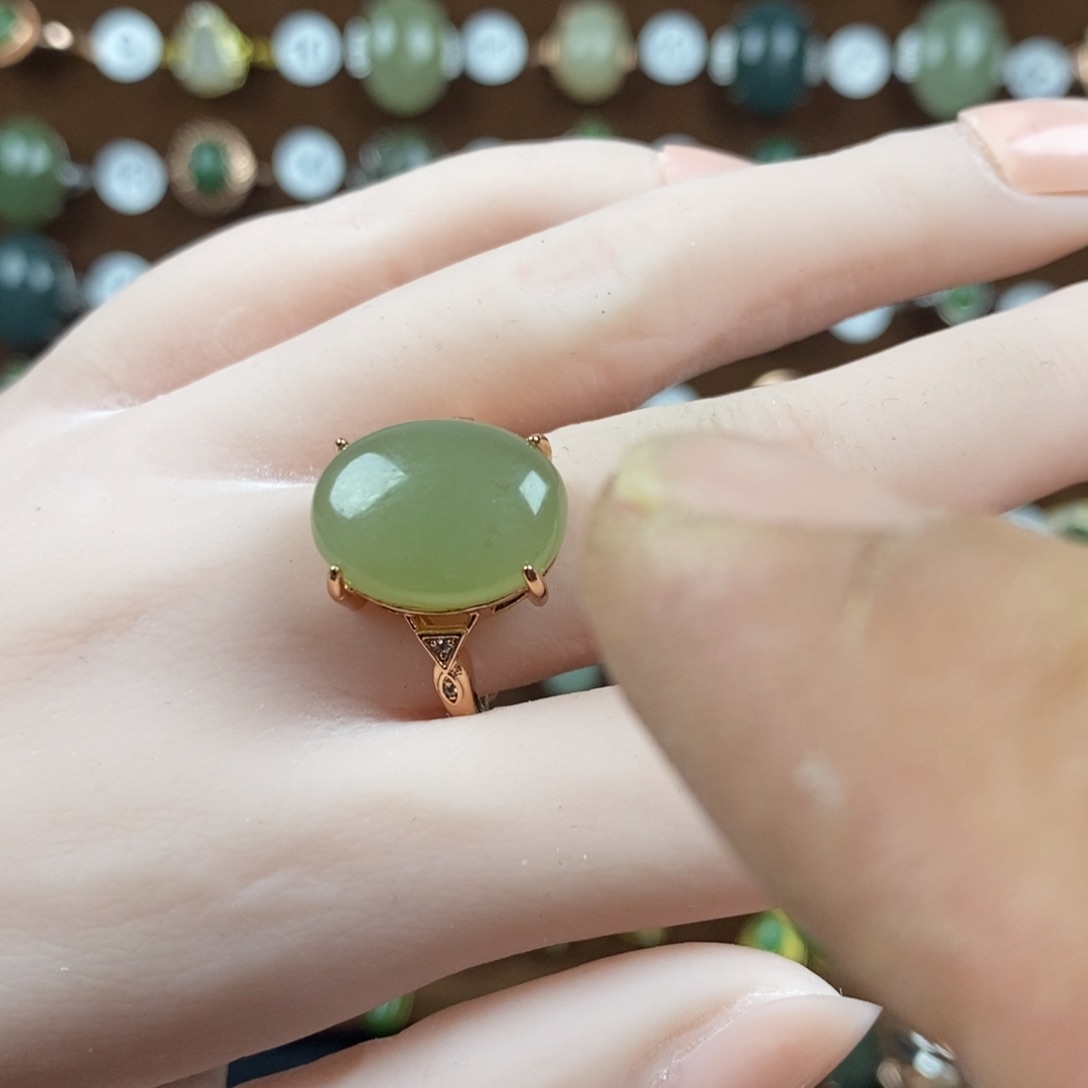 和田玉（青玉）戒指合金