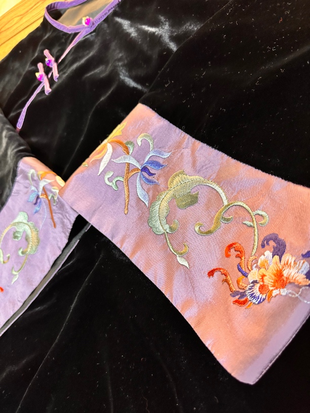 【麟韵华裳•新中式】新款真丝桑蚕丝丝绒新中式刺绣上衣