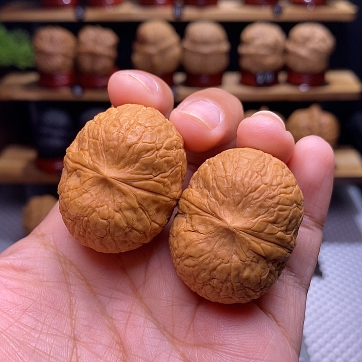 文玩核桃吊坠佛手元宝13